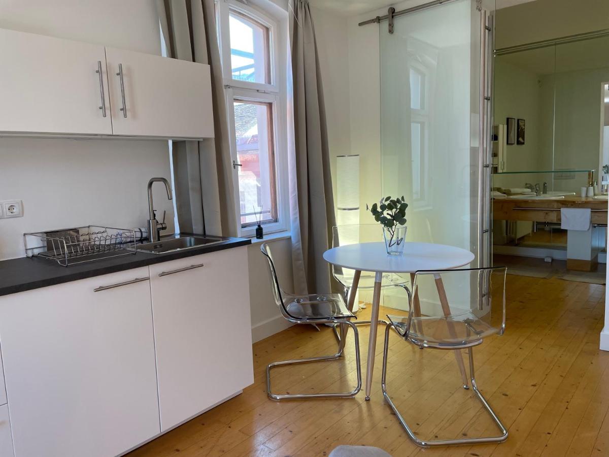 Bodensee Rooms ロッハウ・バイ・ブレゲンツ エクステリア 写真